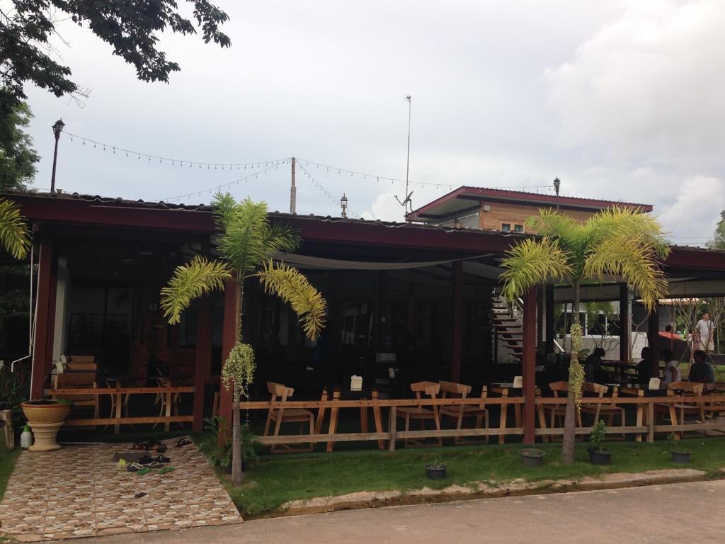 Check In And Chill Out Hotell Ban Laem Sok Exteriör bild