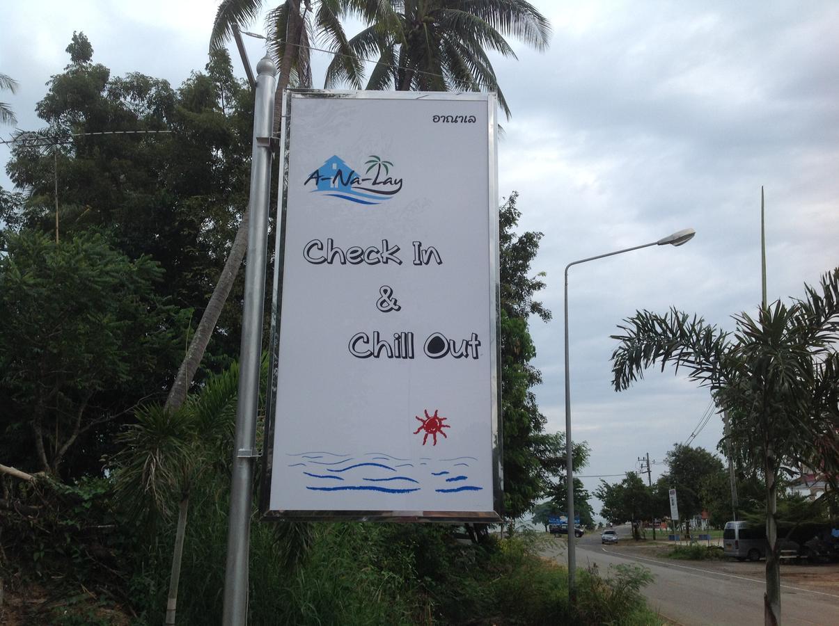Check In And Chill Out Hotell Ban Laem Sok Exteriör bild